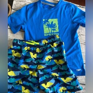 Speedo 2-piece set of swim trunks + rash guard. Boys XL